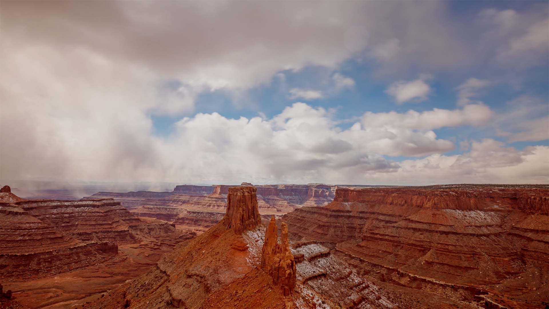 southern utah red rock and clouds